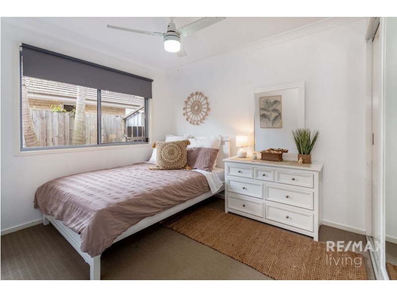 13 Adam Street, Beachmere QLD 4510