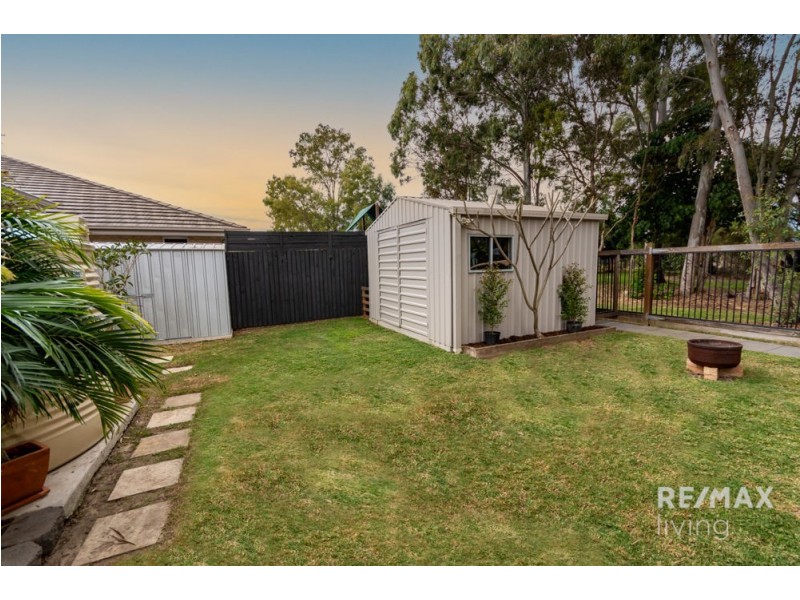 13 Adam Street, Beachmere QLD 4510