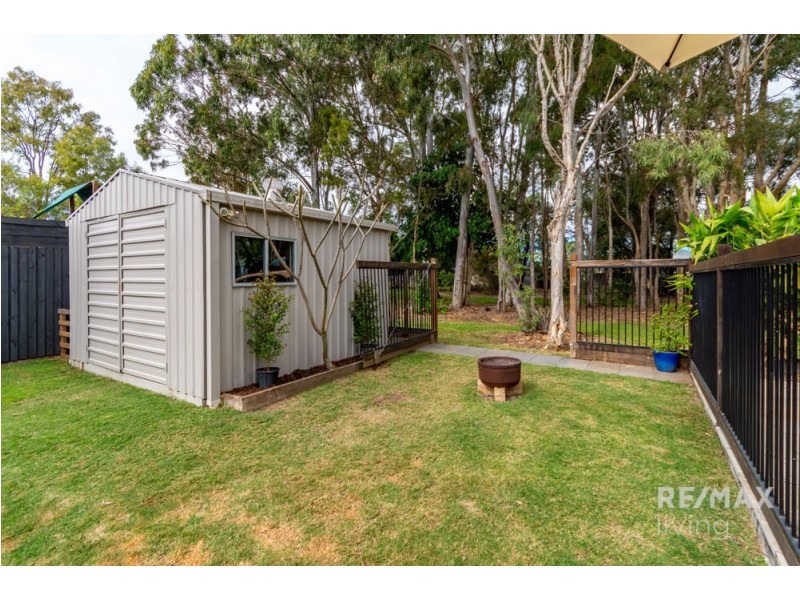 13 Adam Street, Beachmere QLD 4510