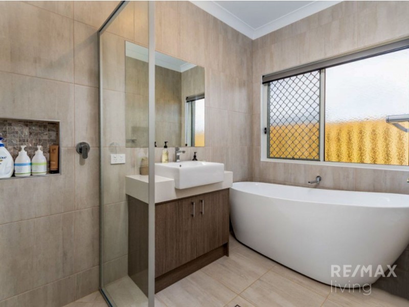 31 Bunya Crescent, Caboolture South QLD 4510