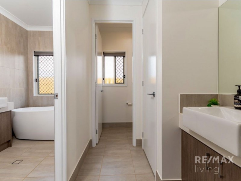 31 Bunya Crescent, Caboolture South QLD 4510