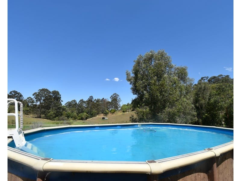 13 Highcrest Street, Ocean View QLD 4521