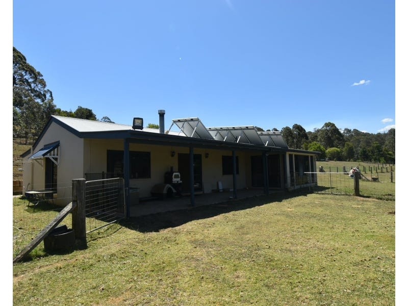 13 Highcrest Street, Ocean View QLD 4521