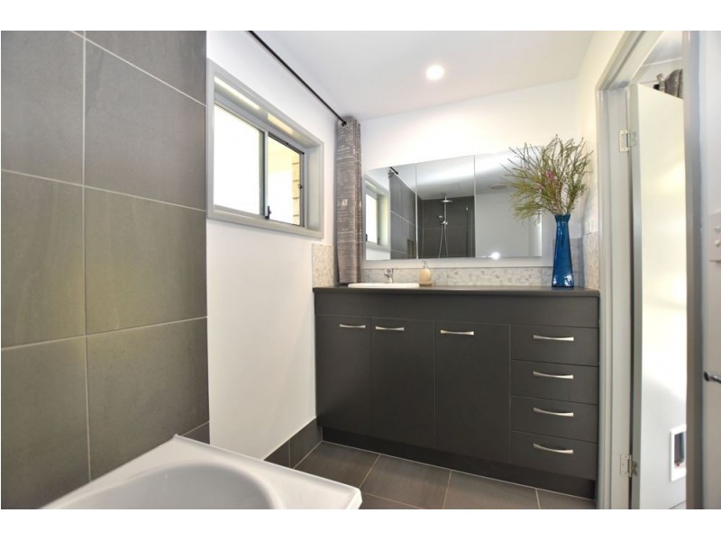 5 Tudor Court, Delaneys Creek QLD 4514