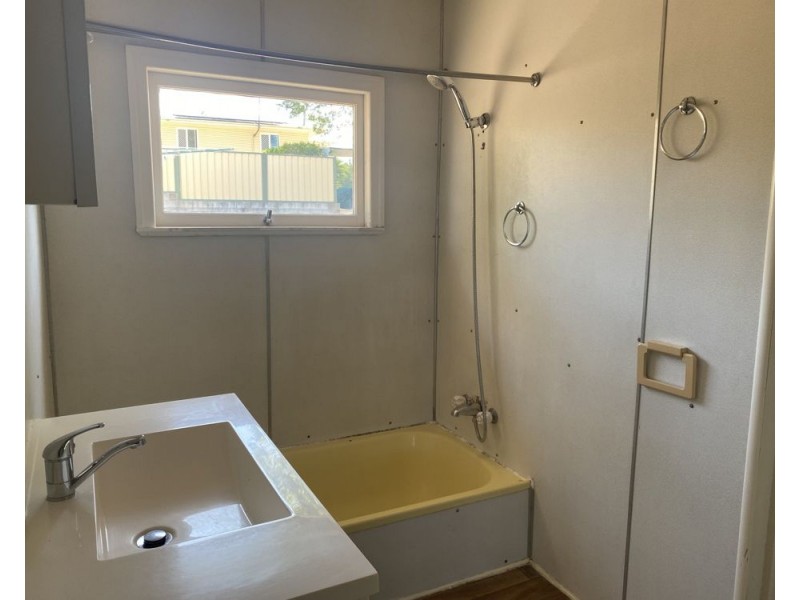 19 Kerr Street, Kilcoy QLD 4515