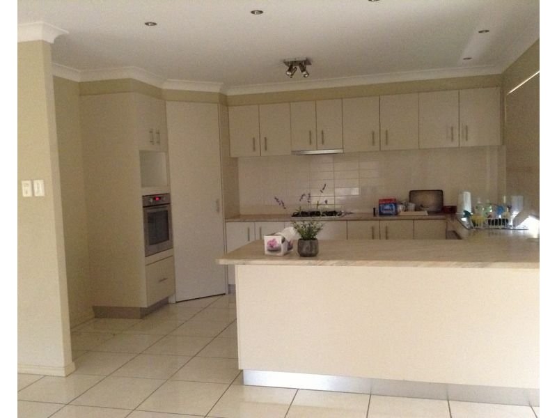 2 Miriam Court, Kilcoy QLD 4515