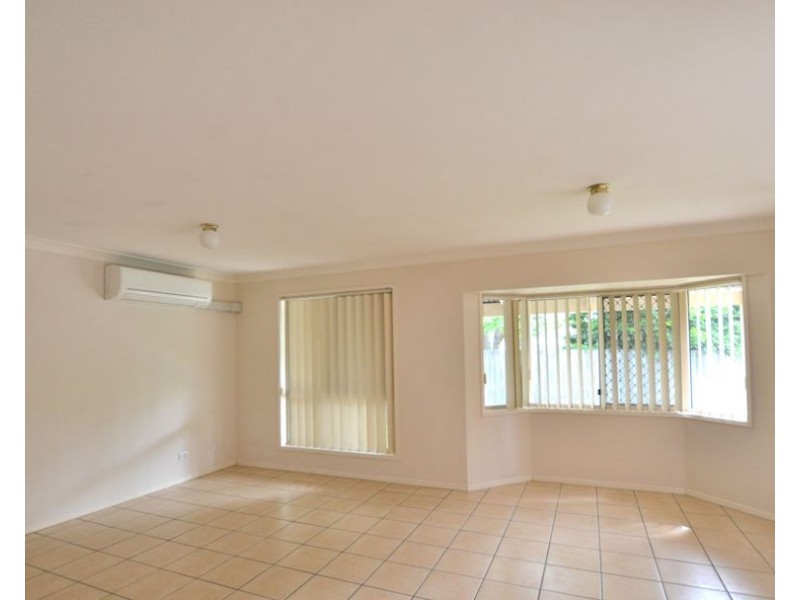 16 Leichhardt Street, Woodford QLD 4514