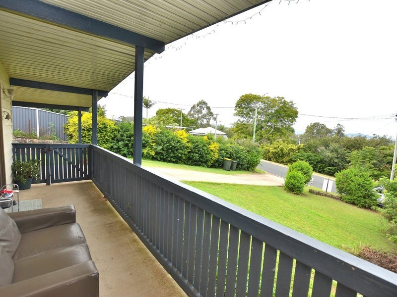 8 Stewart Street, Kilcoy QLD 4515