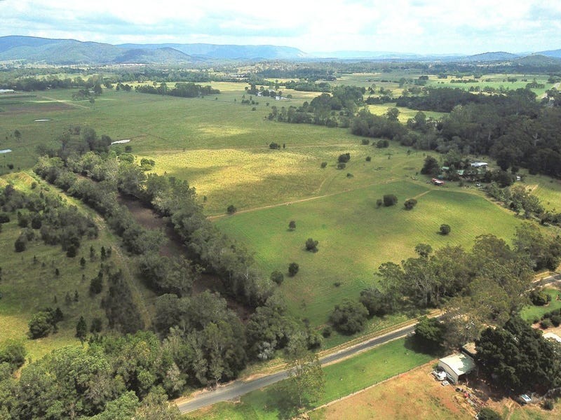 2 McCabe Road, Stanmore QLD 4514