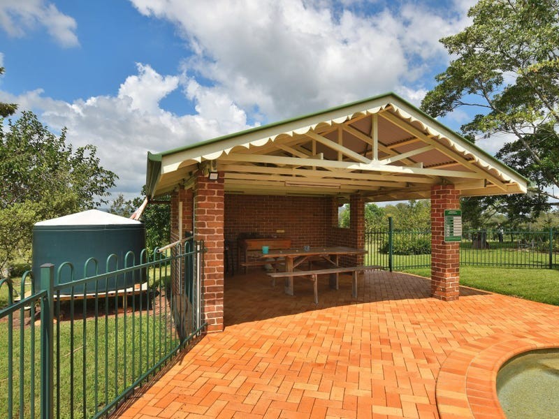 2 McCabe Road, Stanmore QLD 4514