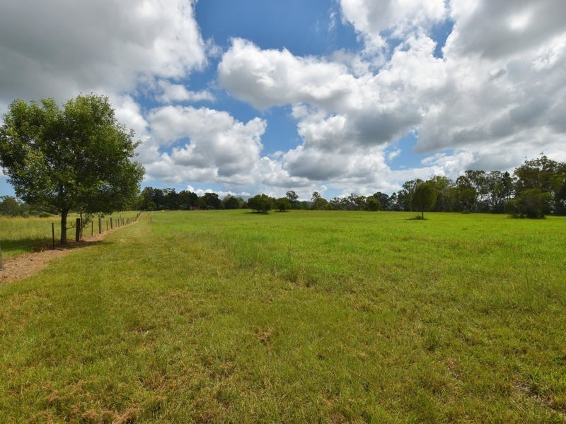 2 McCabe Road, Stanmore QLD 4514