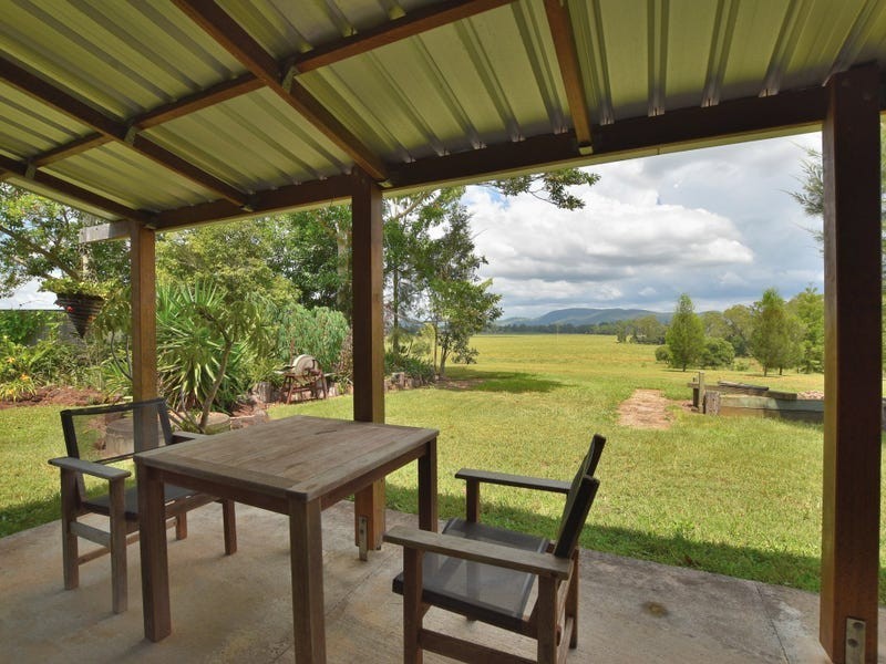 2 McCabe Road, Stanmore QLD 4514