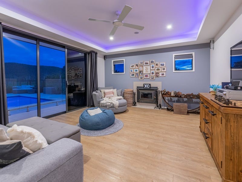 19 Cochran Street, Woodford QLD 4514