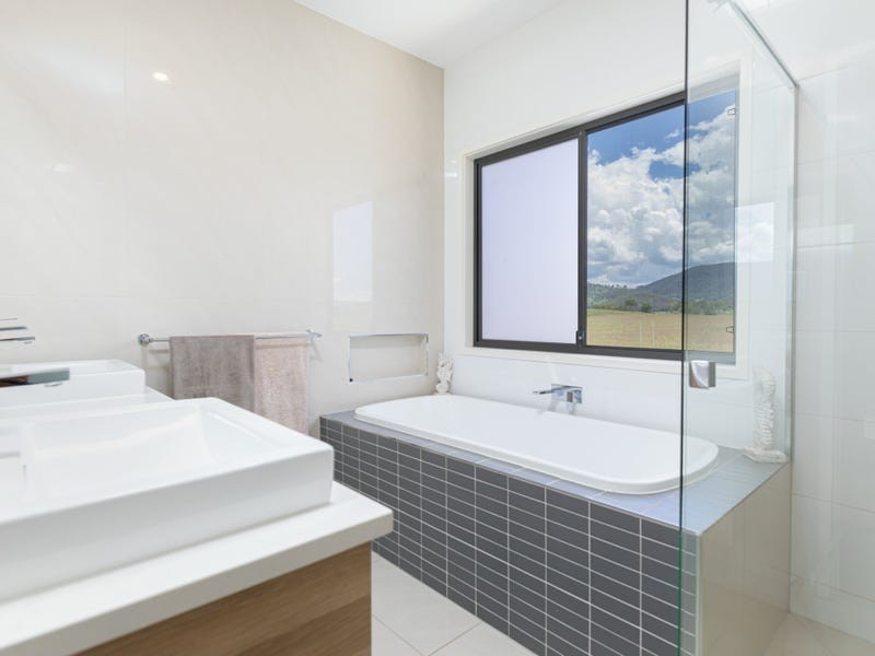 19 Cochran Street, Woodford QLD 4514