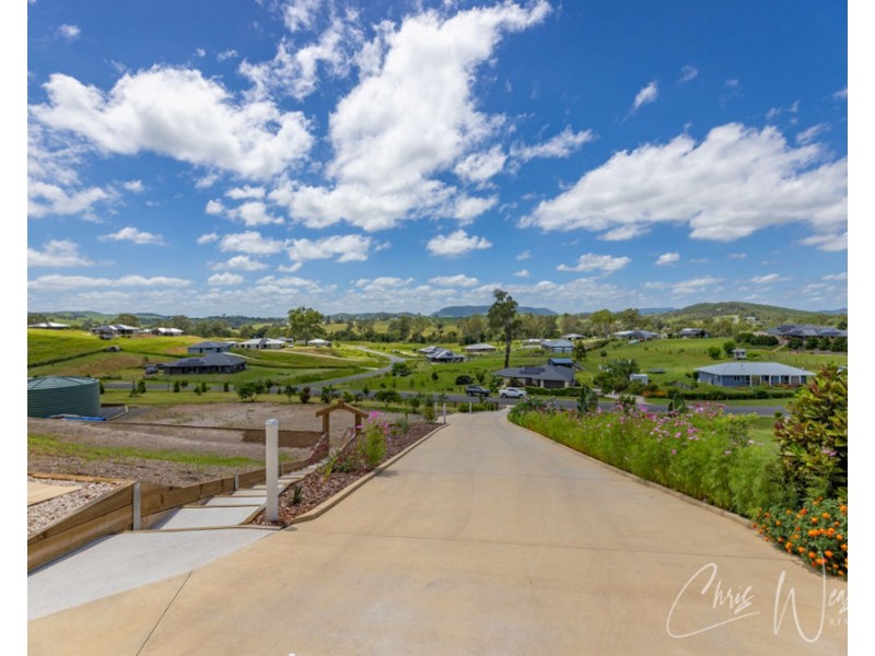 15 PINE TREE DRIVE, Winya QLD 4515
