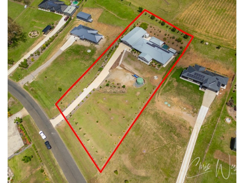 15 PINE TREE DRIVE, Winya QLD 4515