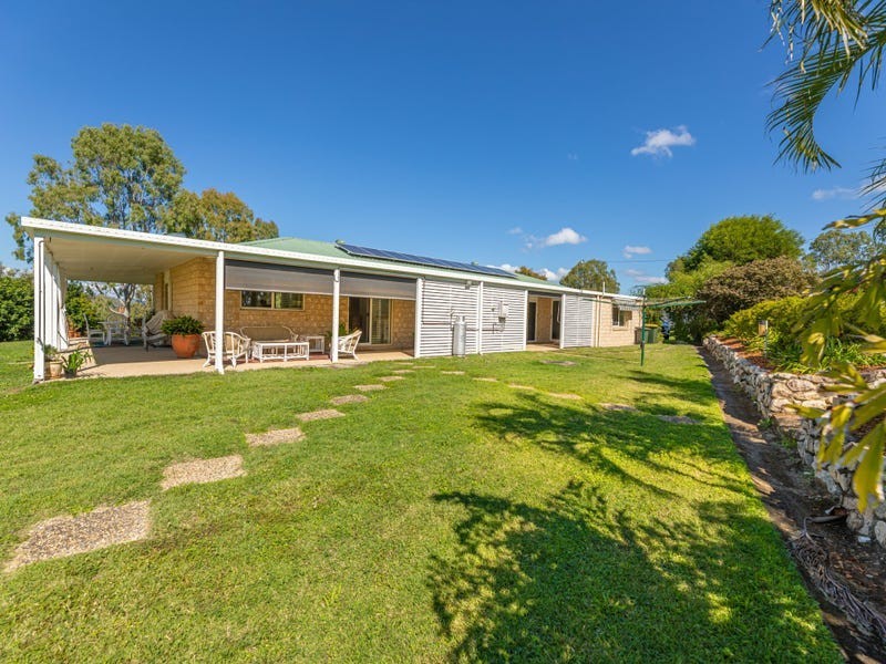 30 Wade Street, Kilcoy QLD 4515