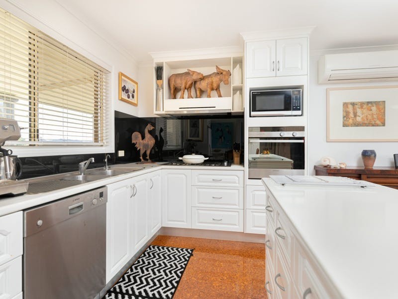 30 Wade Street, Kilcoy QLD 4515