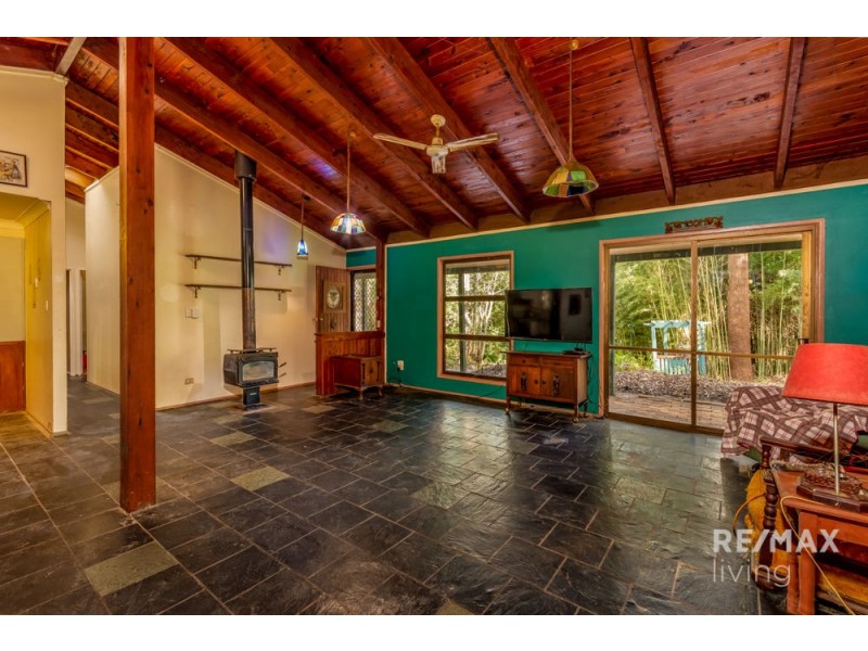 223 Tinney Road, Upper Caboolture QLD 4510