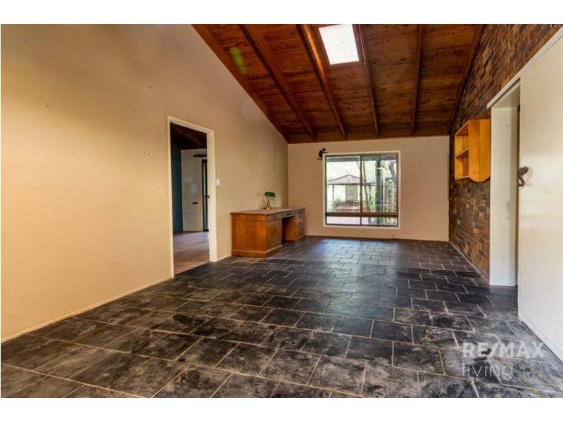 223 Tinney Road, Upper Caboolture QLD 4510