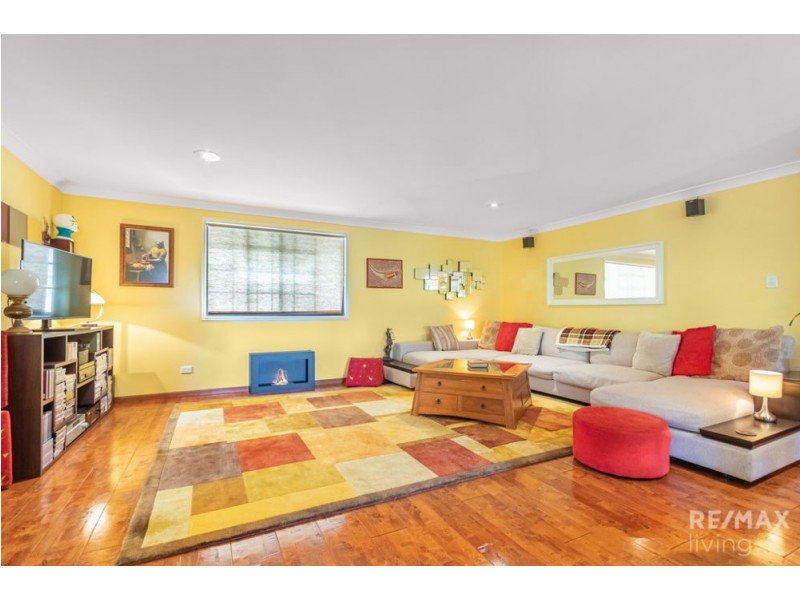 28 Melba Street, Moorina QLD 4506