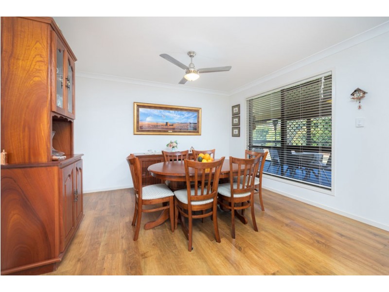 99-101 Sippel Drive, Woodford QLD 4514