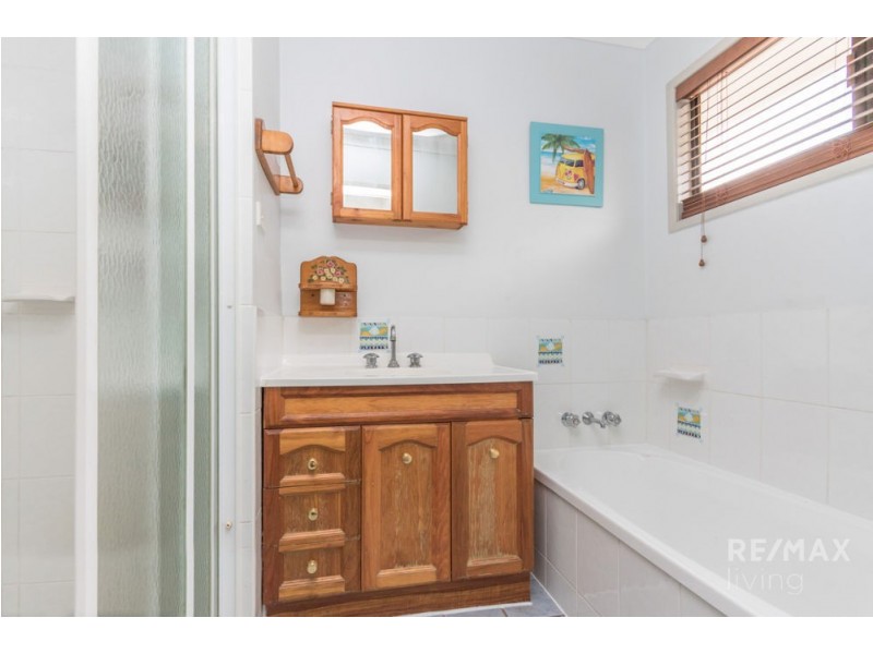 9 Elgata Street, Petrie QLD 4502