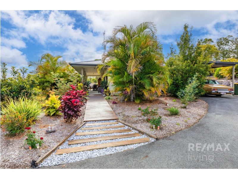2 Scotts Lane, Woodford QLD 4514