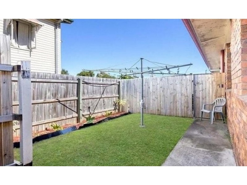 1/12 Charles Street, Caboolture QLD 4510
