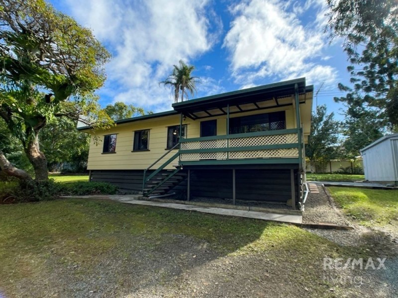 27 Mary St, Woodford QLD 4514