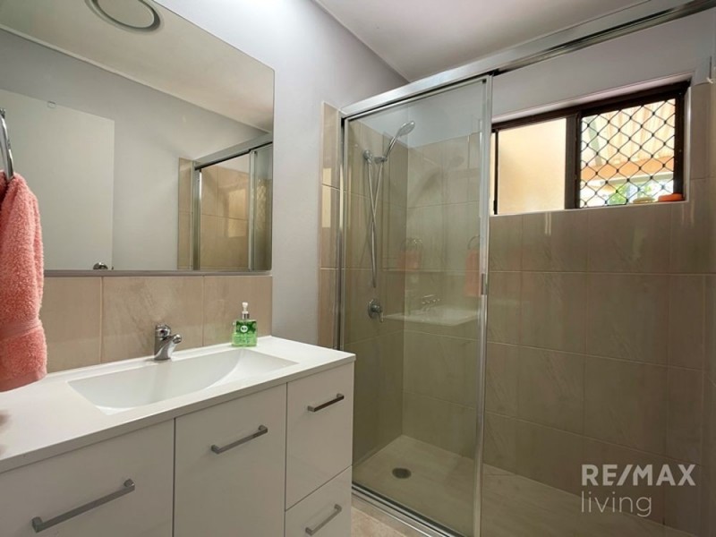 27 Mary St, Woodford QLD 4514