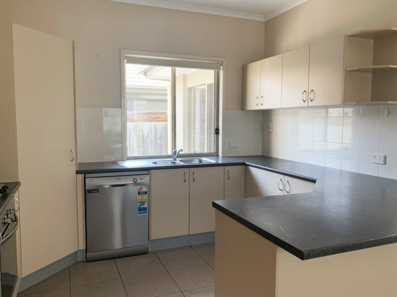 29 Elkington Circuit, North Lakes QLD 4509