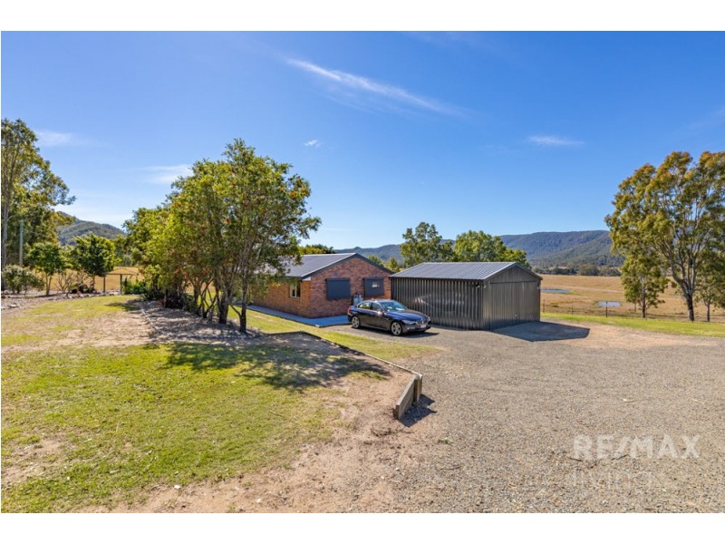 772 Sandy Creek Road, Sandy Creek QLD 4515