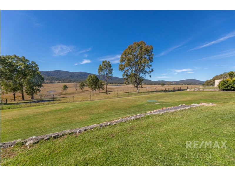772 Sandy Creek Road, Sandy Creek QLD 4515