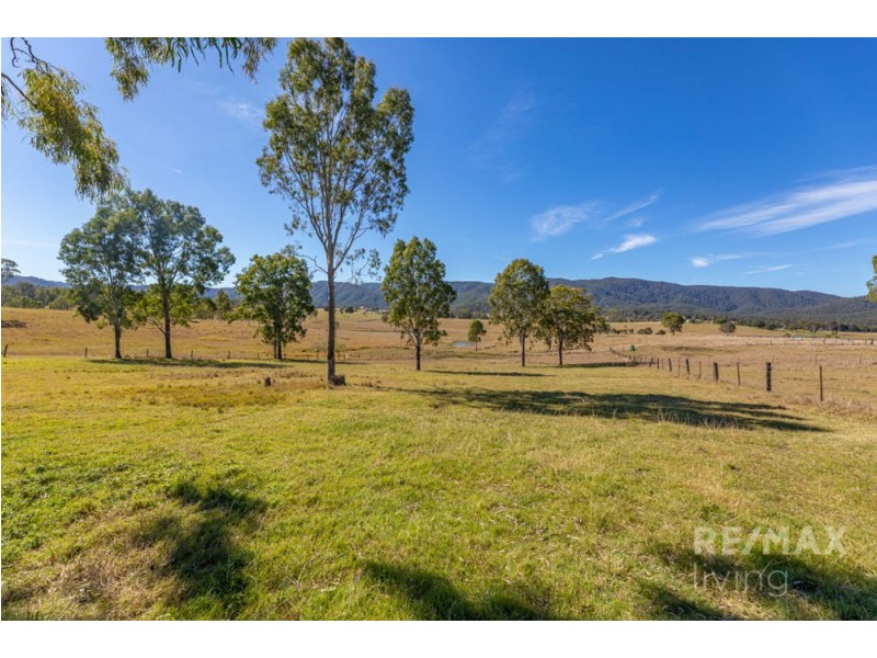 772 Sandy Creek Road, Sandy Creek QLD 4515