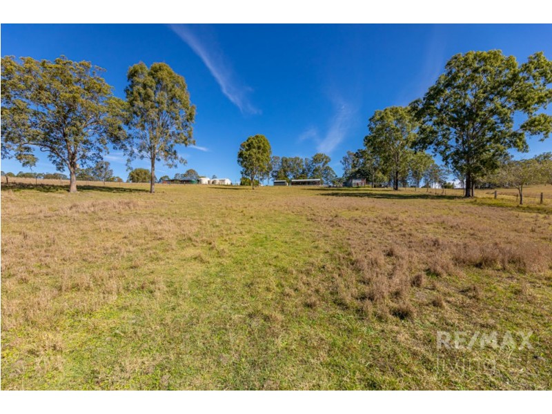 772 Sandy Creek Road, Sandy Creek QLD 4515