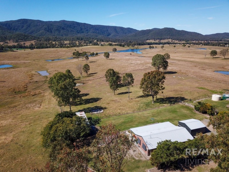 772 Sandy Creek Road, Sandy Creek QLD 4515