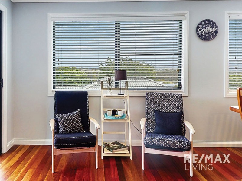 17 Barrine Place, Narangba QLD 4504