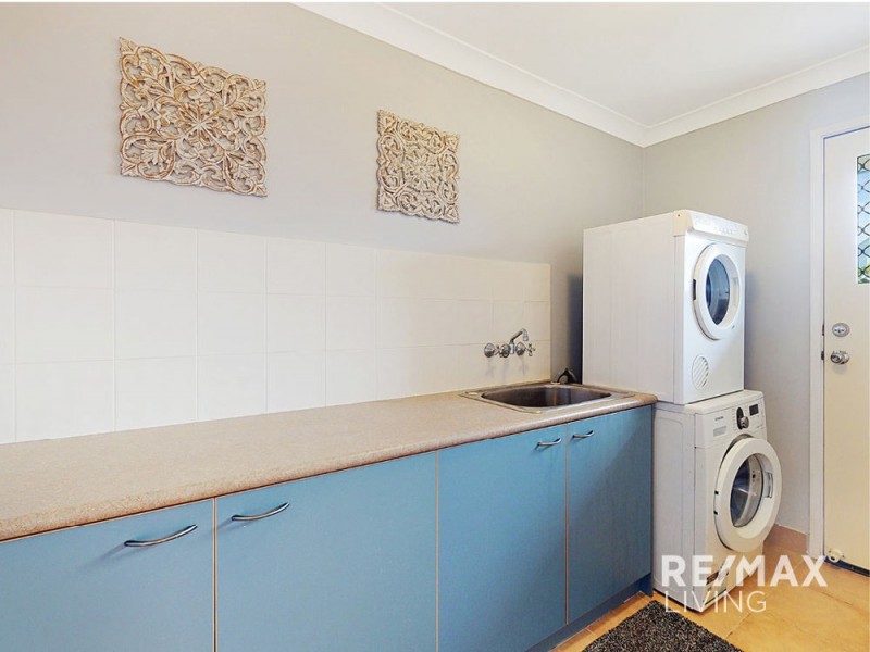 17 Barrine Place, Narangba QLD 4504