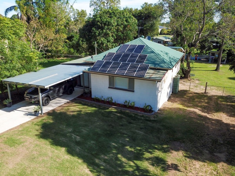12 Anzac Ave, Beerburrum QLD 4517