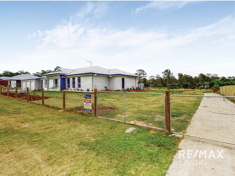 10 Sundowners Court, Upper Caboolture QLD 4510