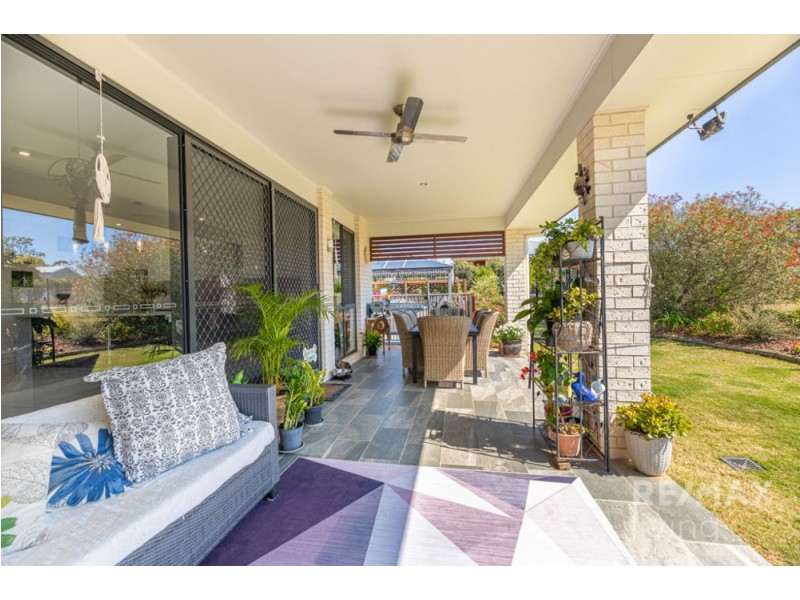 16-18 Anthoulla Avenue, Woodford QLD 4514