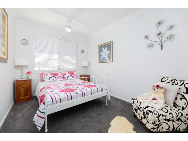 16-18 Anthoulla Avenue, Woodford QLD 4514