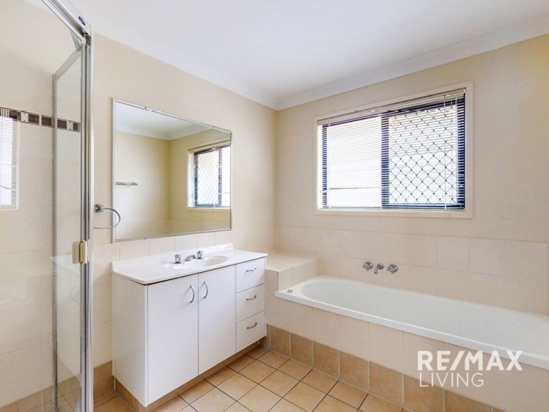 6 Tulipwood Close, Brassall QLD 4305