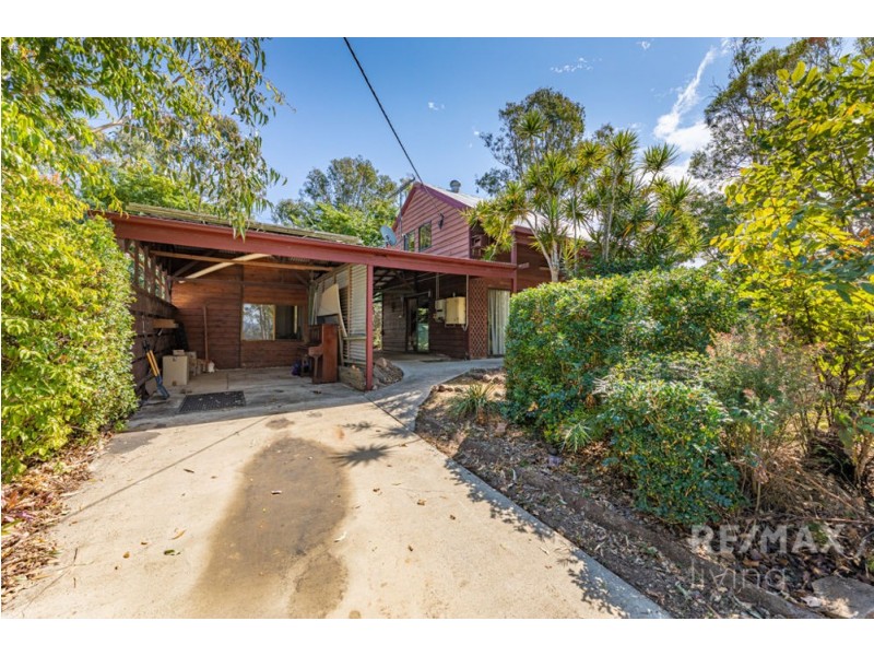 39 Pooles Road, Villeneuve QLD 4514