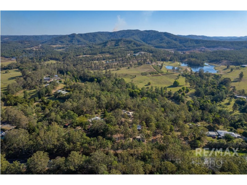1516 D’Aguilar Highway, Bracalba QLD 4512