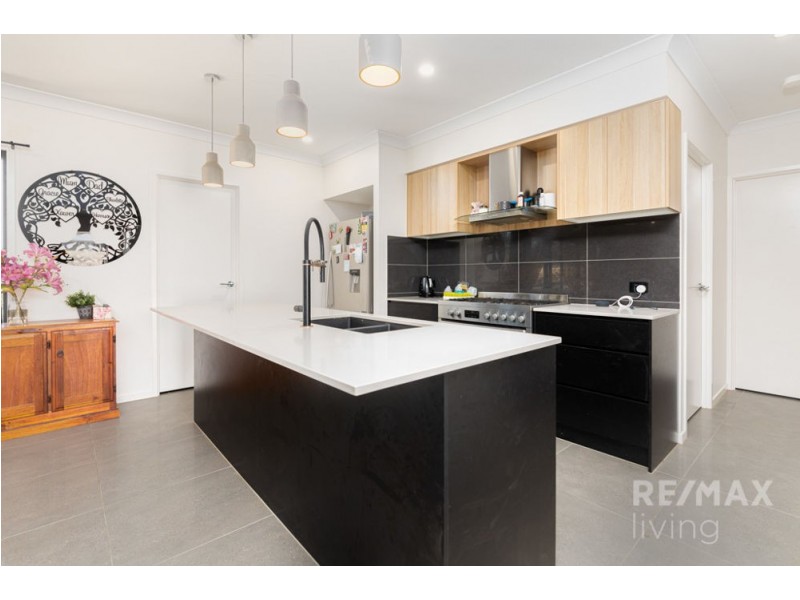 45 Sandford Street, Delaneys Creek QLD 4514