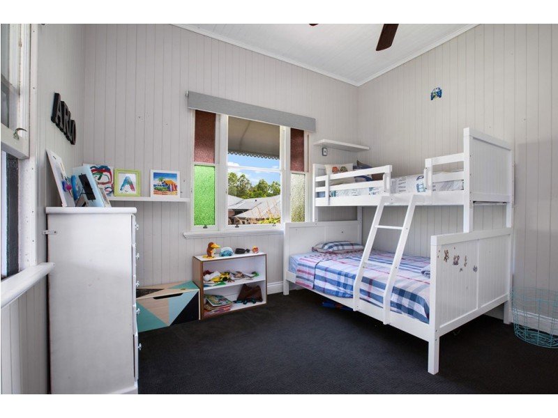 4 Gumleaf Court, Burpengary QLD 4505