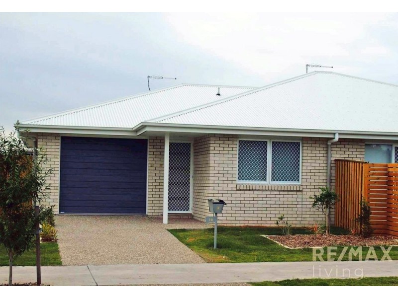 1 & 2 /10 Lagoon Road, Burpengary QLD 4505