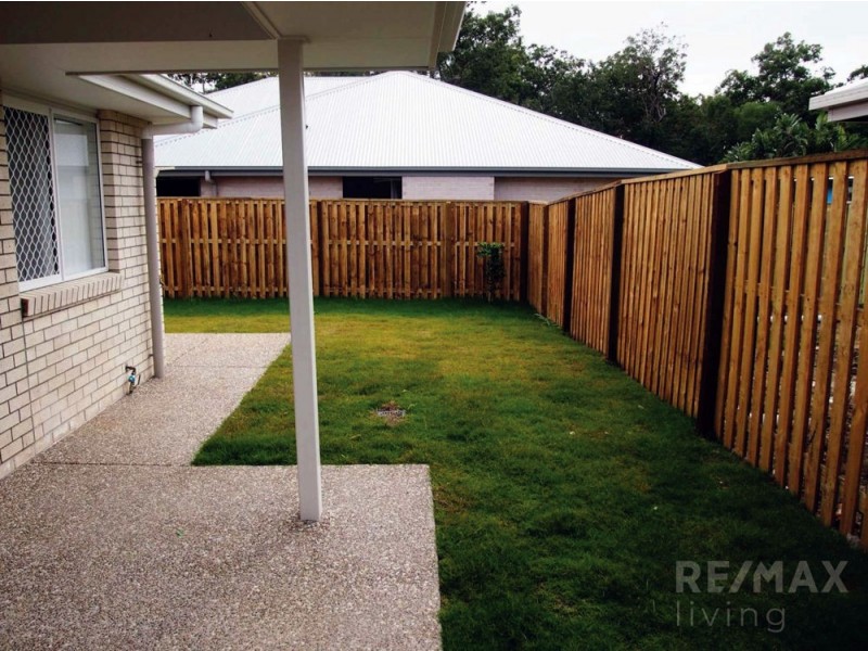 1 & 2 /10 Lagoon Road, Burpengary QLD 4505